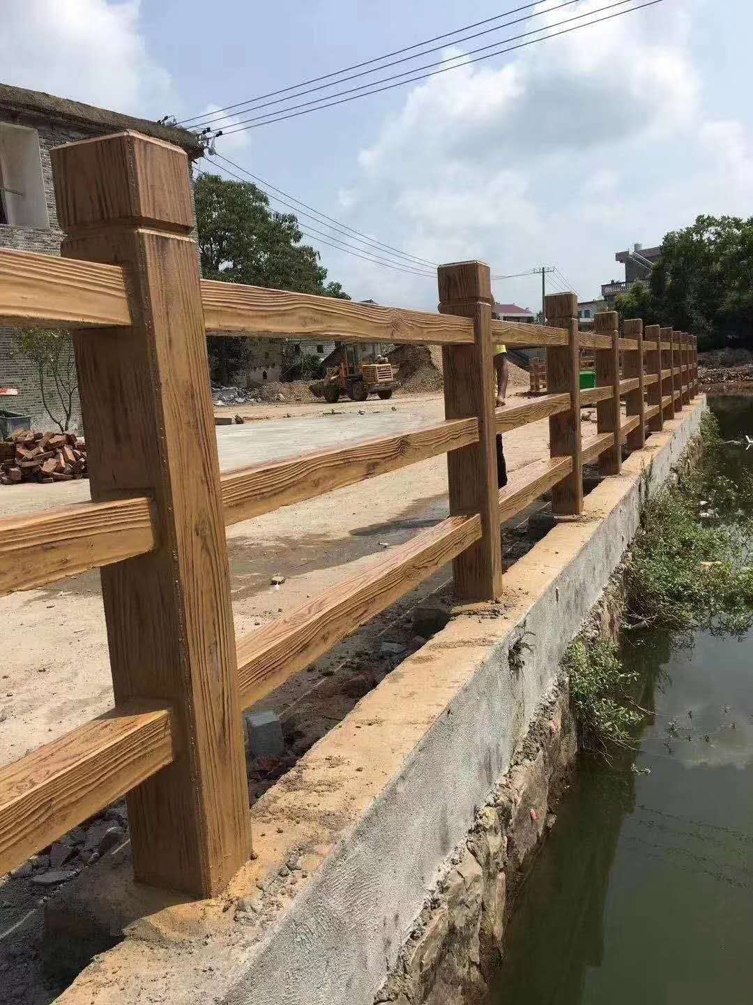 仿木、仿石護(hù)欄在美麗鄉(xiāng)村及各個(gè)領(lǐng)域建設(shè)中的廣泛運(yùn)用