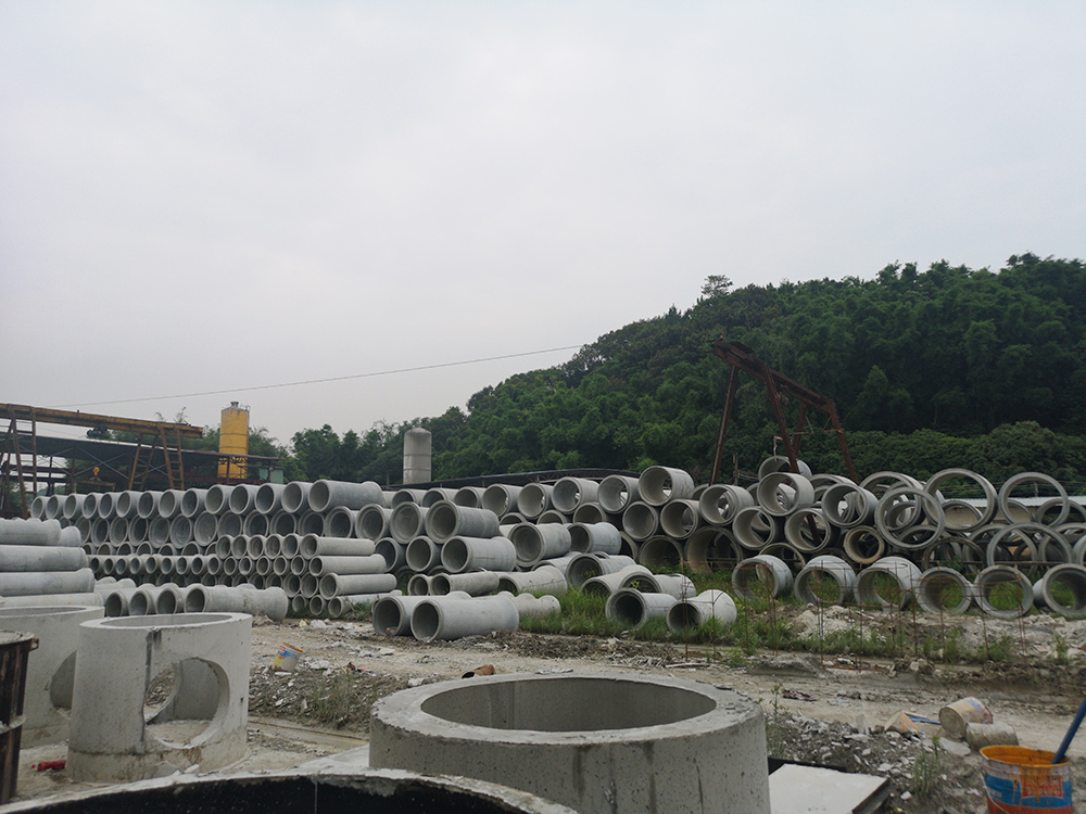 廣州白云檢查井首選<華堅水泥構件制品>,經(jīng)久耐用,規(guī)格齊全!